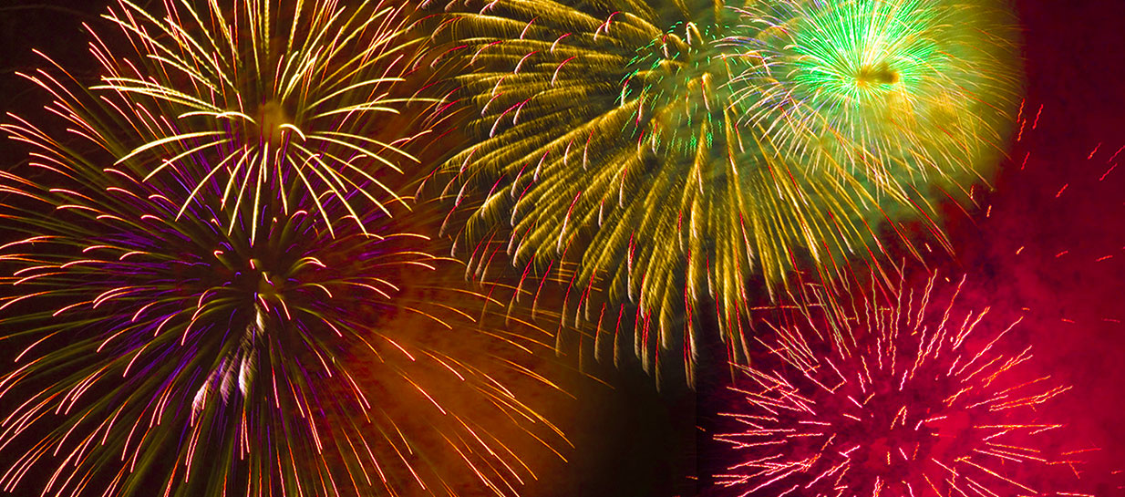 Wet’n Wild celebrates the BEST SUMMER EVER with the popular “SKY SCREAM” Fireworks Show on Saturday, August 15th!